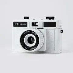 【希少品】新品未使用　Holga 135TIM フィルムカメラ スマイルデザイン 希少品】新品未使用 Holga 135TIM フィルムカメラ スマイル