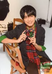 【中古】生写真(ジャニーズ) 関西ジャニーズJr./高橋恭平/膝上・座り・衣装グレー・緑・赤・チェック柄・両手ハートの飾り/関西ジャニーズJr.「X’mas SHOW 2016」オリジナルフォトセット