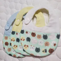 スタイ　キャットフレンズ　ミント　ハンドメイド　リバーシブル　No.2A