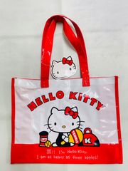 サンリオ　ハローキティ　横型ビニールトートバッグ　テニス柄　プールバック　sanrio Hello Kitty 4930972430160　昭和レトロ・平成レトロ