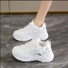 【test】白色运动鞋
