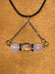 クリスタルクォーツ（水晶）、ホワイトジェイド（白翡翠・ひすい）ペンダントネックレス