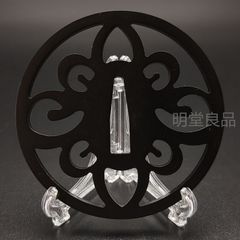 BK096　日本刀装具　刀鍔　透し　鉄地　透　鍔　刀剣美術　重量：約96G