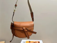 2024年最新】ロエベ loewe ゲートスモールの人気アイテム - メルカリ