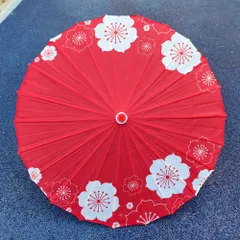 ☆ 赤色×大桜 ☆ 和傘 撮影用 和風 mmju9a 和傘 撮影用 和風 直径84cm 和柄 舞踊傘 唐傘 踊り傘 番傘 紙傘 長傘 和装 和 鮮やか コスプレ 写真 撮影 写真撮影 装飾 飾り こども 子ども 子供 レディース 演出 出かけ インテリア