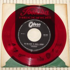 シングルレコード　赤盤　ビートルズ　ドゥ・ユー・ウォント・トゥ・ノウ・ア・シークレット　OR-1093　￥330　BEATLES　DO YOU WANT TO KNOW A SECRET　REDWAX