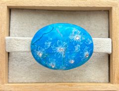 ☆〜天然石 ティファニーブルーアマゾナイト 紫陽花 帯留め 40×30 