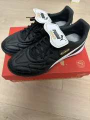 PUMA King Top TT 25.5プーマ キング トップ 新品未使用 Amazon.co.jp: PUMA(プーマ) K) プーマ キング トップ TT プーマ