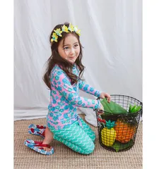 《新作》ラッシュガード  キッズ 水着 花柄 ラッシュガード上下セット 女の子 総柄 フラワー マルチカラー 長袖 セパレート UVカット 紫外線対策 日焼け止め 速乾 スイムウェア 花柄　マーメイド セットアップ 水着