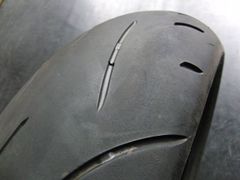レーシングバトラックスR11 110/70-17 250クラスにA - メルカリ