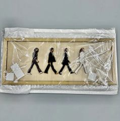 【輸入品】ビートルズ アビー ロードアルバムカバー　木製 29cm×12.5cm