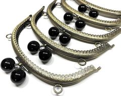 Item thumbnail for item 0fff5464-32f1-4686-af62-c9359d25d7a8