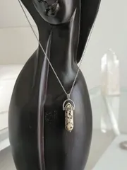 【式神封入】ダルメシアンジャスパー　六角柱ペンダントトップ