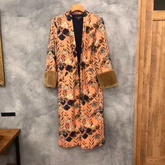 ZARA/ザラ　TRF ファーカフス　ちりめん織りキモノ柄コートのサムネイル