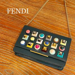FENDI チェーン付長財布 マルチスタッズ - メルカリ