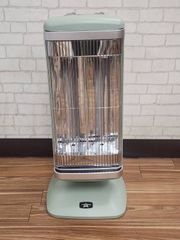 2　展示品　新品　元箱なし Aladdin (アラジン) 電気ストーブ 遠赤グラファイトeヒーター 1000W CAH-2G10F