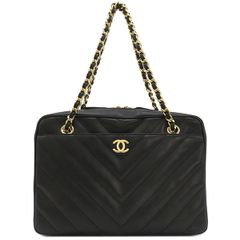 シャネル CHANEL ショルダーバッグ シェブロン チェーンショルダー レザー ブラック ゴールド金具 黒 Vステッチ  6****** 【箱】【中古】