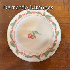 箱付き ベルナルドリモージュ Feuillantine 18.5cm 中皿 プレート 取り皿 ケーキ皿 Bernardo Limoges フィヤンティーヌ 丸皿 植物柄 モモ 桃【CA0306-2】