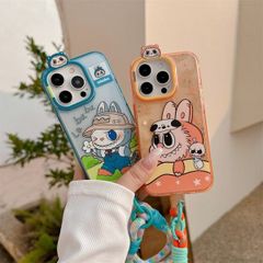 スマホケース　ラブブLabubu　ストラップ付き　iPhone対応　アイフォンケース　iPhone16pro/16promax/15/14/13　可愛いケース　海外限定　新品未使用　3カラー選択可能 1p