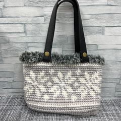 ハンドメイド　トートバッグ　シンプル