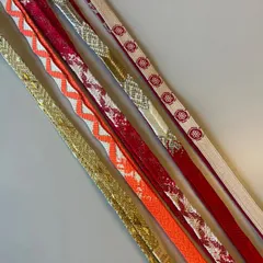 帯締め5本まとめ売り レトロ  お洒落帯締め ゴールド 赤 白 ピンク女性 婦人 レディース 和装小物 和装 着物 小紋　kimono #きもの猫田 T129