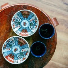 【静寂に 映る藍色 草の舞い】𖣔 オリジナル食器鉢・受け皿付き・2個セット 𖣔 ブルー・2号・筒型【美品 セット売り デスク テーブル 卓上 観葉 多肉 植物 青 植木 鉢 プランター ハンドメイド 陶器 磁器 インテリア 昭和 レトロ 雑貨 ギフト】