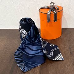 [希少商品]HERMES エルメス ツイルアップ シルク スカーフ ブルー ツイリー TWILLUP
