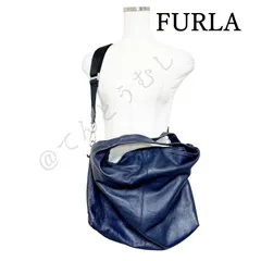 フルラ FURLA ショルダーバッグ A4対応 2way レザーバッグ ストラップ付き ハンドバッグ ネイビー 紺 レディース 大容量 高級感 人気 ブランド 美品 上品 エレガント おしゃれ 通勤 通学 お出かけ ビジネス