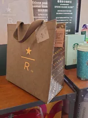 台湾限定 スターバックス リザーブド オリーブグリーンウォッシュクラフト紙トートバッグ