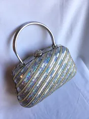 «花ラブリ»SFB188SL　新品　振袖向き　小物　バッグ　パーティーバッグ　スパンコール　シルバー　２way  ハンドバッグ　ショルダーバッグ　成人式　結婚式