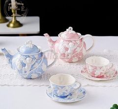 【新品未使用】 ティーセット カップ＆ソーサー 高級感 おしゃれ 食器セット ピンク＆ブルー 天使柄 ティータイム キッチン雑貨 かわいい 上品 ギフトにも◎