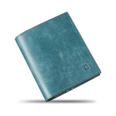 【新品未開封】財布 メンズ 2 つ折り財布。日本製 本革 プエブロレザー素材を使用し、薄型・コンパクトなデザイン。お札入れが 2 室用意されており、使い勝手抜群です。レディース二つ折り財布  美しいパッケージと 贈り物に最適 （ブルー）KWA4980MNLZ