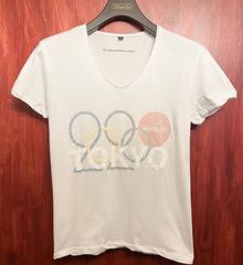 レア MADE IN ITALY製 MAGLIA 「2020 TOKYO OLYMPIC」 VネックプリントTシャツ ホワイト XSサイズ