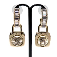 シャネル ピアス