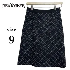 9【 NEWYORKER （ ニューヨーカー ）】チェック柄スカート 9号 ブラック系 きれいめ 大人シンプル オフィスカジュアルに◎ シルエットが脚をきれいに見せてくれ、オフィスにもぴったり◎きちんと感ある上品コーデにおすすめ♡ T279_2306E0649