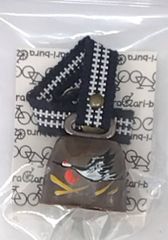 ☆新品未使用「送料込」色々取り付けられるお守りベル//鶴⑮//Chari-bura チャリブラ//r100