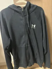 UNDER ARMOUR(アンダーアーマー) 黒 裏起毛 フード付き ジップアップパーカー