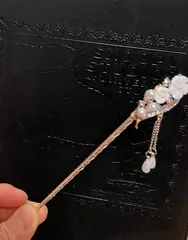 可愛いかんざし  髪飾り　ヘアアクセサリー　揺ら揺ら　可愛い　夏祭り　浴衣