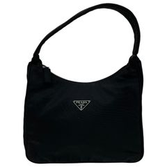 【PRADA】プラダ ミニバッグ ハンドバッグ ナイロン レディース ポーチ 黒 アクセサリーポーチ リナイロン