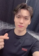 【中古】コレクションカード(男性) SEVENTEEN/VERNON(バーノン)/裏面文字オレンジ/「SEVENTEEN BE THE SUN THE CITY OSAKA RALLY」デジタルスタンプラリー特典フォトカード Aパターン