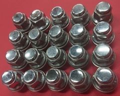 トヨタ純正 アルミホイール用 ナット M12 1.5P 37mm 21mm 20個 21HEX 30 50 プリウス クラウン マークX アルファード ヴォクシー RAV4 ヤリス アクア カローラ ヴェルファイア ノア シエンタ アイシス ハリアー