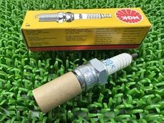NGK製ベンリィプロ スパークプラグ CR7HSA-9/5147 在庫有 即納 日本特殊陶業 新品 AA03 CR7HSA-9 5147 未使用品 ディオチェスタ トゥデイのサムネイル