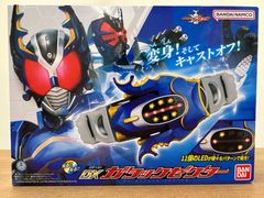中国バンダイ限定   仮面ライダーガタック　DXガタックゼクター