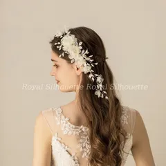 ヘッドドレス 花 フラワー ホワイト 白 ヘアアクセサリー 髪飾り コーム ヘアコーム 結婚式 二次会 パーティー 発表会 ウェディング 花嫁 前撮り レース フェミニン チュール プリンセス 森ガール  可愛い ガーリー