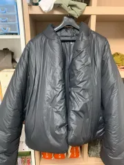 2025年最新】yeezy gap round jacketの人気アイテム - メルカリ