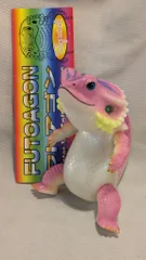 フトアゴン　ソフビ　銀ニシキ　蓄光 フトアゴン ソフビ 銀ニシキ 蓄光 - メルカリ