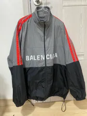 2023年最新】バレンシアガのメンズテーラードジャケットの人気アイテム