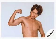 【中古】生写真(ジャニーズ) Kis-My-Ft2/宮田俊哉/横型・バストアップ・上半身裸・右手グー/「舞祭組の、わっ!」PV＆ジャケ写撮影オフショット/公式生写真