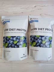 ULTORAホエイプロテイン WHEY DIET PROTEIN ブルーベリー風味　1000ｇ×２袋セット販売　賞味期限２０２６．０７　未開封新品
