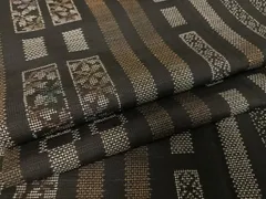 平和屋着物●本場大島紬　カタス7マルキ　花格子　黒地　正絹　逸品　AABA4498np